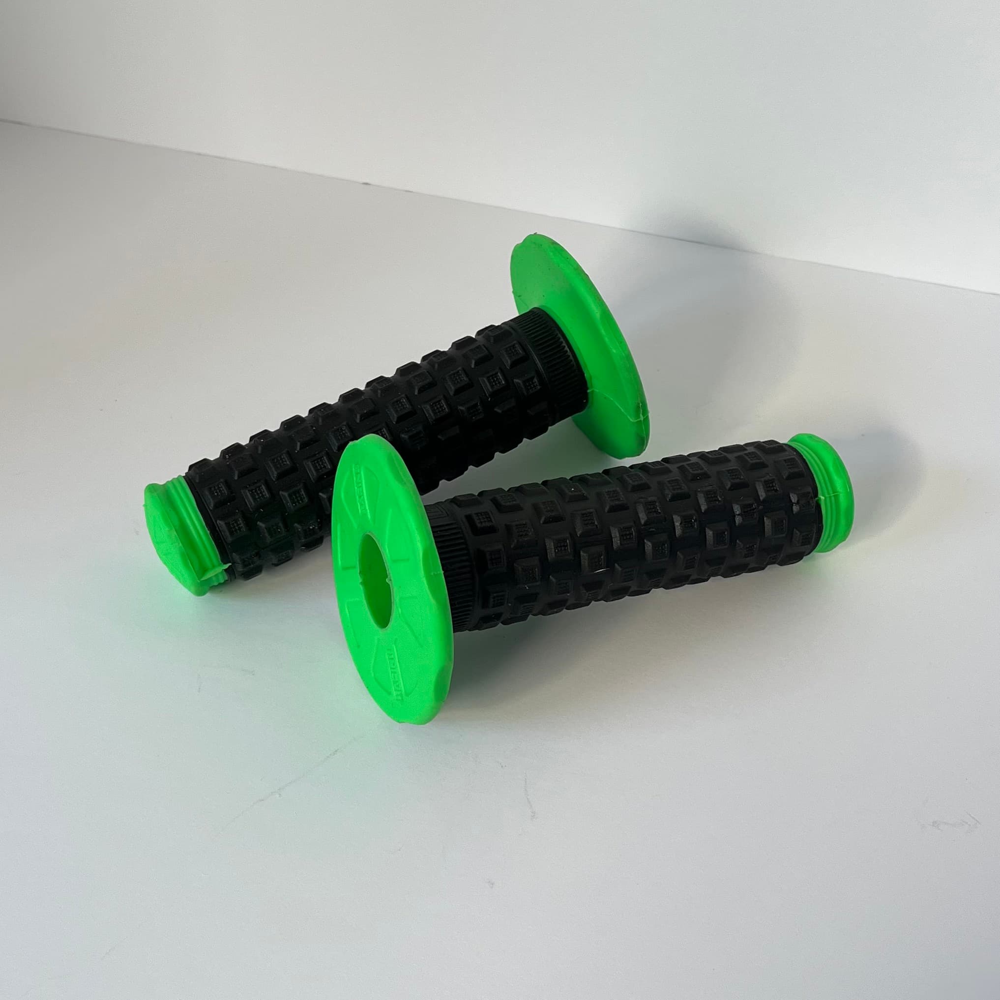 Motorcycle Grips 7/8" Dirt Bike